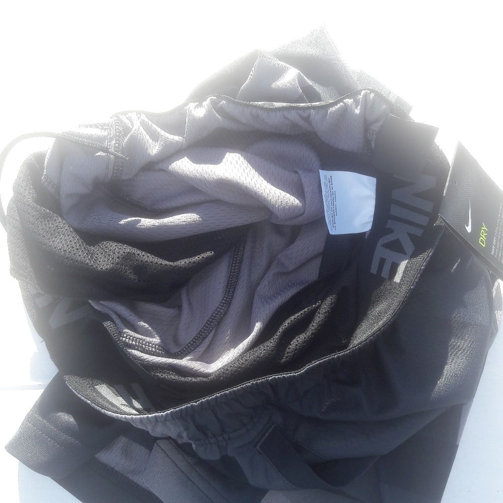 SOLD ⬇️30 Men's Nike Shadow Grating Shorts M - Picture 4 of 7